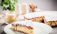 Krem z pomidorów z jogurtem naturalnym