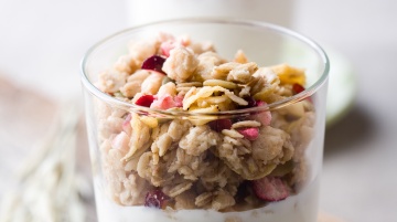 Jogurt 0% 150g z musli z owocami suszonymi