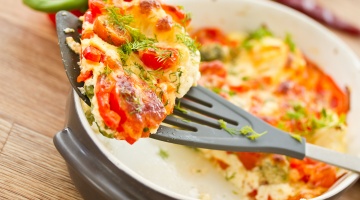 Omlet naturalny z tofu i suszonymi pomidorami