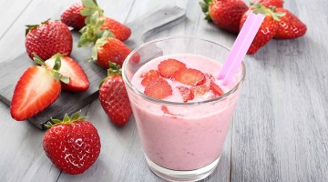 Jaglane smoothie z truskawkami i bananem
