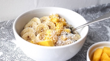 Kokosowa owsianka z mango