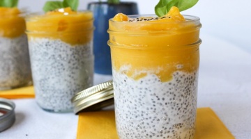 Kokosowy pudding chia z mango